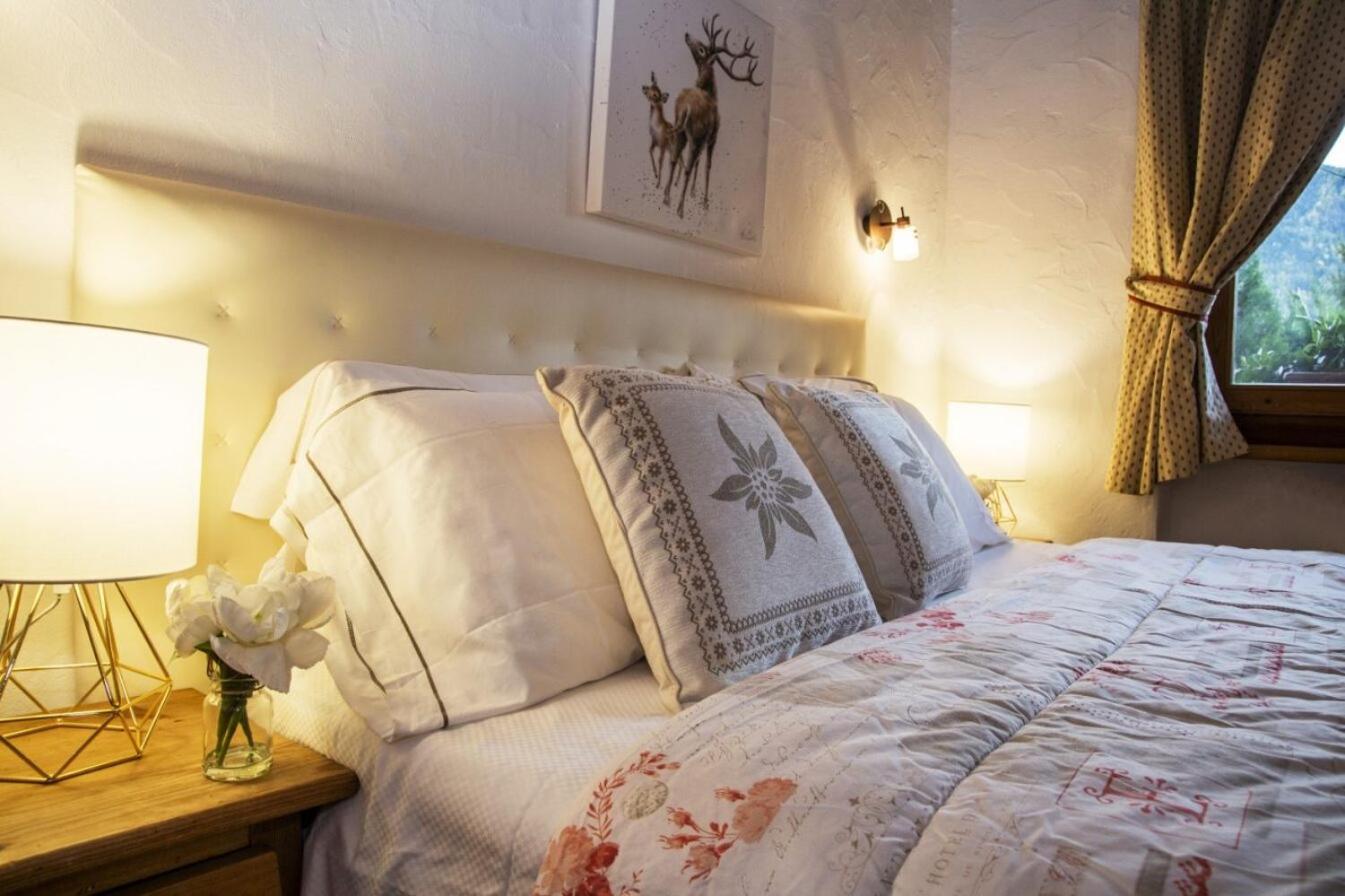 Bijoux Des Alpes - Mont Blanc Village La Salle Phòng bức ảnh