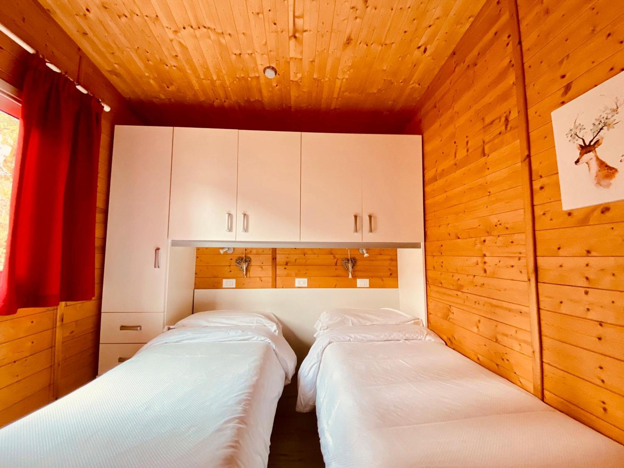Bijoux Des Alpes - Mont Blanc Village La Salle Phòng bức ảnh