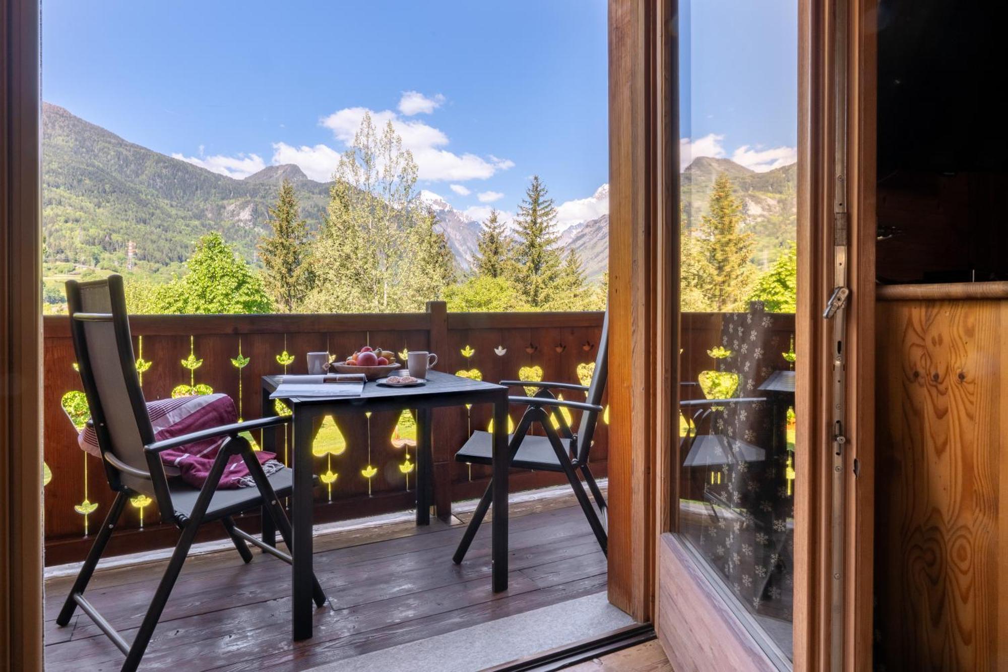 Bijoux Des Alpes - Mont Blanc Village La Salle Ngoại thất bức ảnh